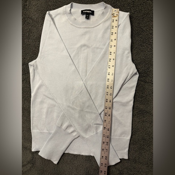 Express Women's Crewneck Sweater in Light Blue - Picture 6 of 7